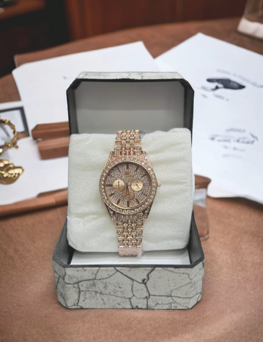 Luxury Diamond Stone Chain Watch for Women – Elegant & Sparkling