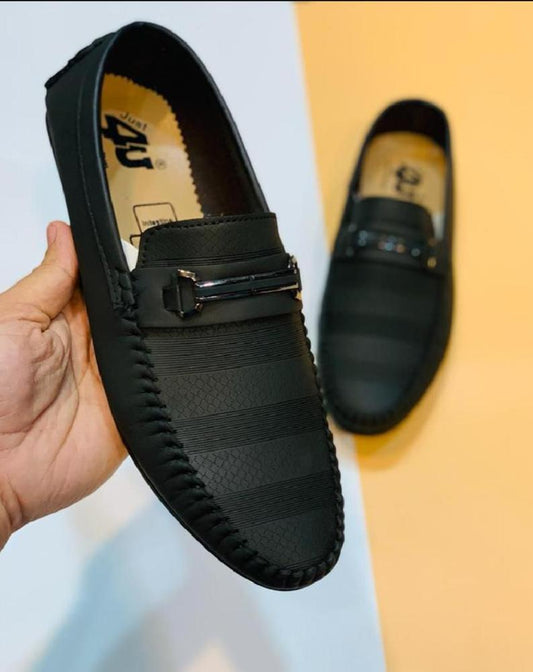 Premium Men’s Loafer Shoes – Stylish, Comfortable & Durable